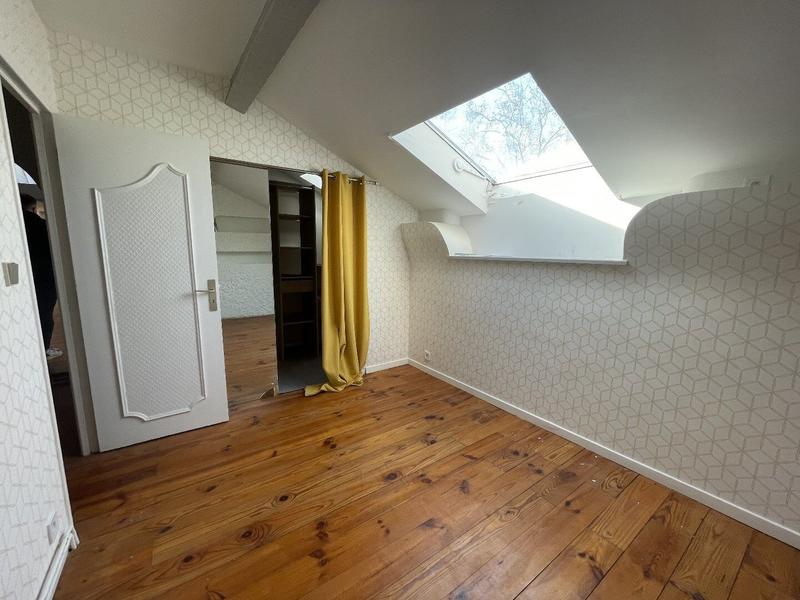 Appartement - 76 m² - 2 pièces