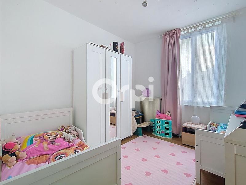 Maison - 138 m² - 5 pièces