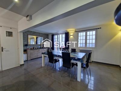 Maison - 87 m² - 5 pièces