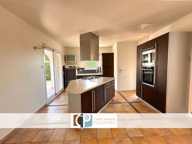 Maison - 163 m² - 7 pièces