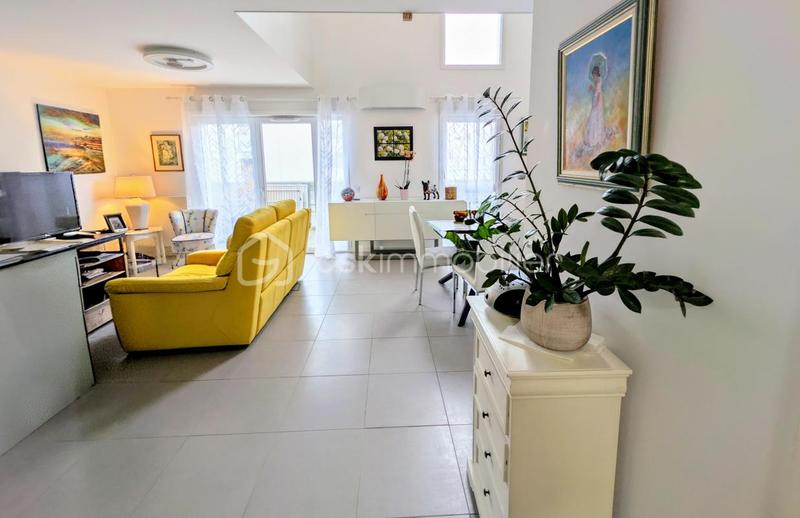 Duplex - 90 m² - 4 pièces