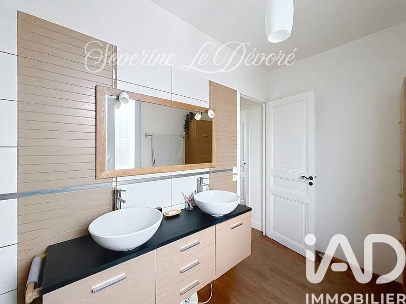 Maison - 127 m² - 7 pièces