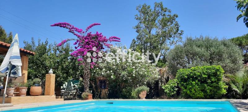 Maison - 185 m² - 7 pièces