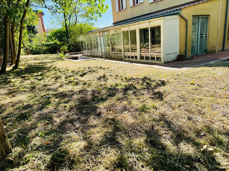 Appartement - 179 m² - 6 pièces