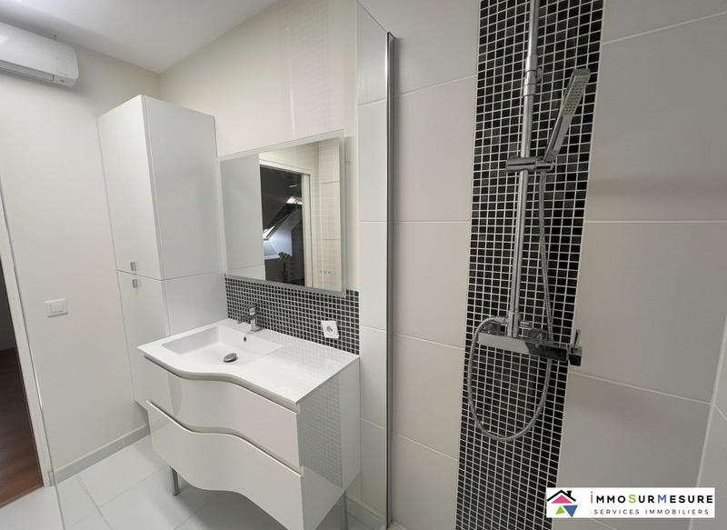 Appartement - 56 m² - 3 pièces