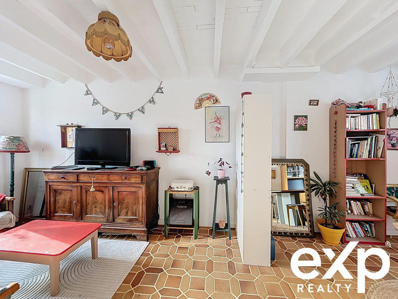 Maison traditionnelle - 116 m² - 8 pièces