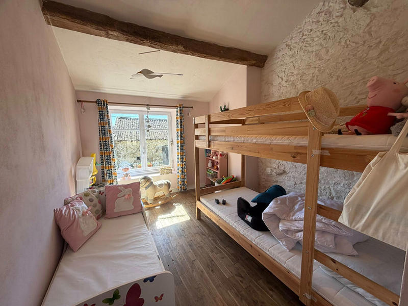 Maison - 139 m² - 8 pièces