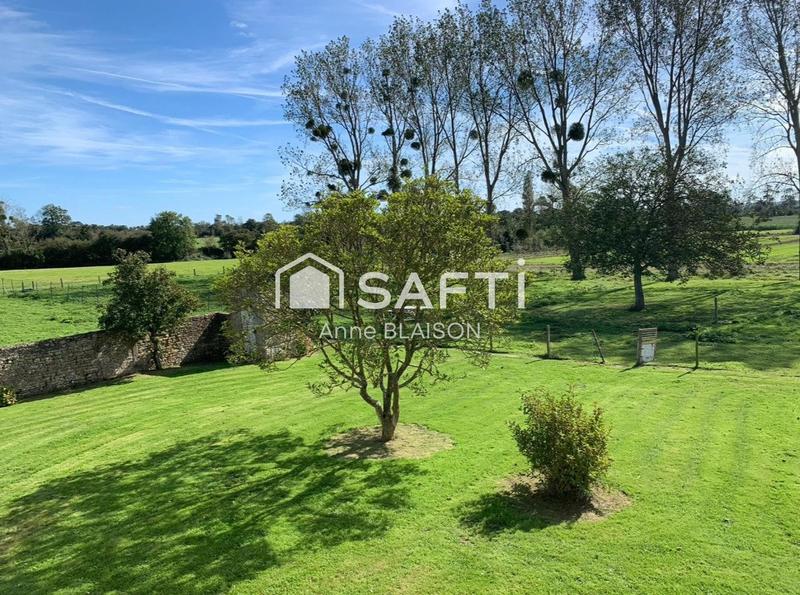 Maison - 252 m² - 12 pièces