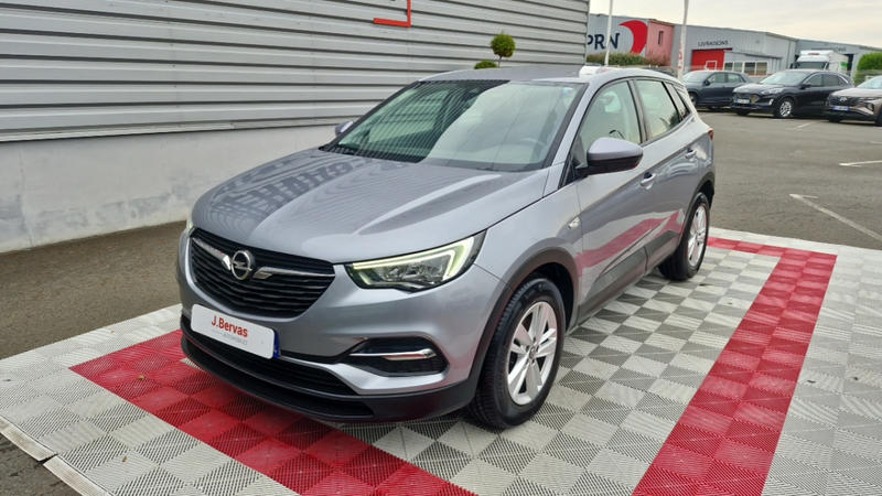 Opel grandland 1.2 Turbo 130 Ch