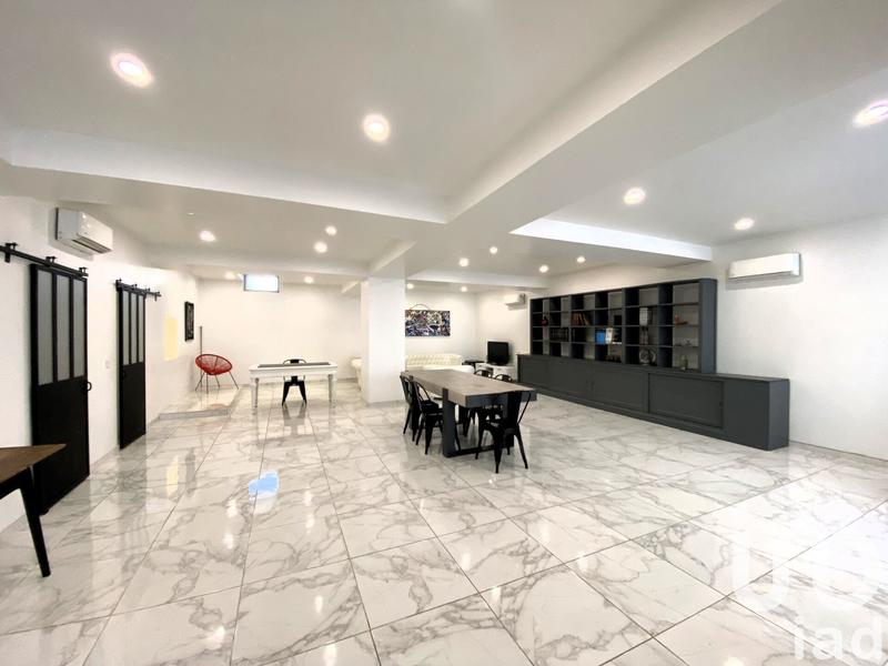 Loft - 134 m² - 2 pièces