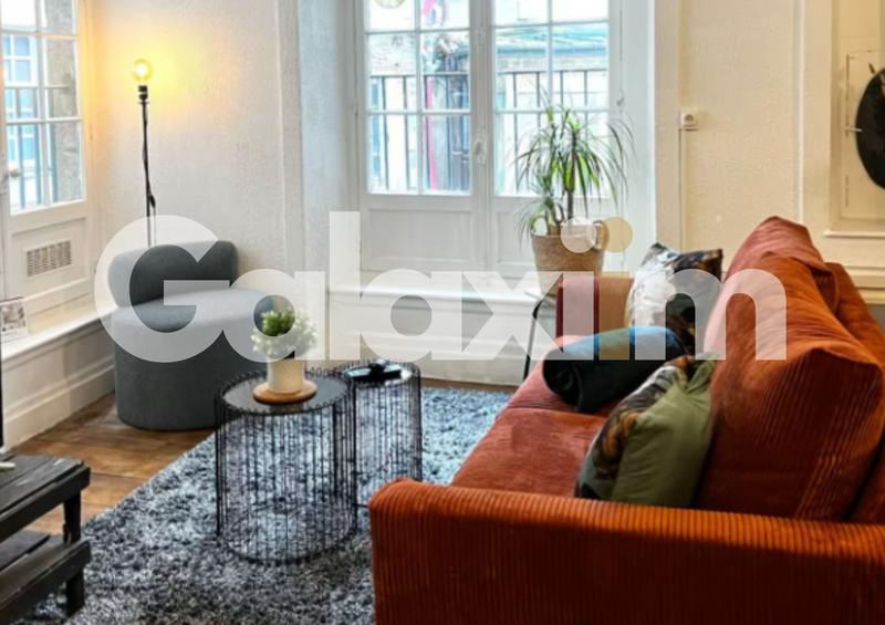 Appartement - 65 m² - 4 pièces