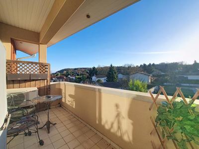 Appartement - 82 m² - 4 pièces