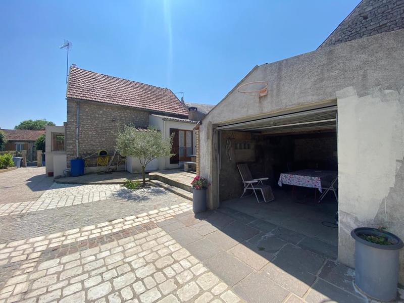 Maison - 91 m² - 4 pièces