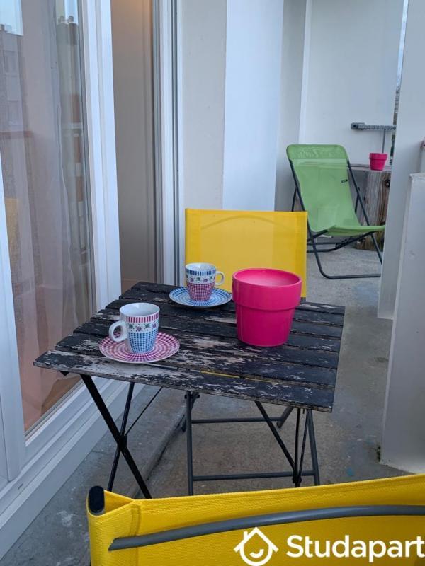 Chambre - 10 m² - 1 pièce