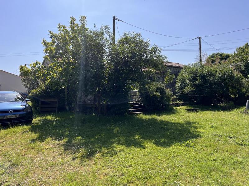 Maison en pierre - 92 m² - 5 pièces