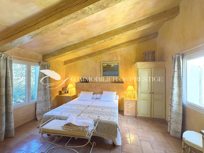 Bastide - 191 m² - 6 pièces