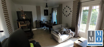 Maison traditionnelle - 131 m² - 7 pièces