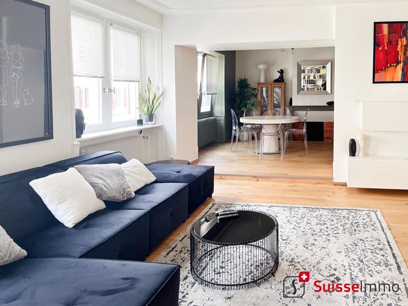 Appartement - 146 m² - 8 pièces