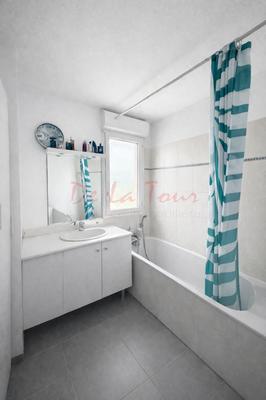 Appartement - 76 m² - 3 pièces