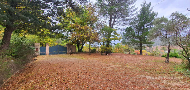 Maison - 195 m² - 9 pièces