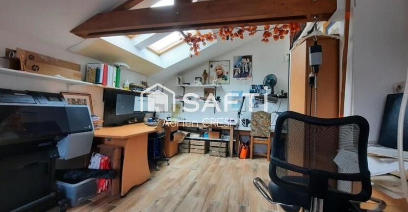 Maison - 161 m² - 6 pièces