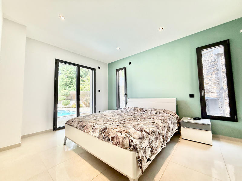 Villa - 145 m² - 6 pièces