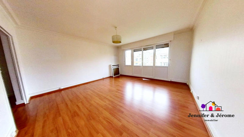 Appartement - 99 m² - 5 pièces
