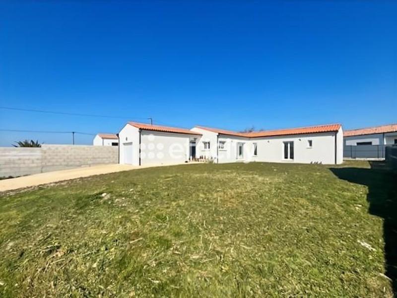 Maison - 102 m² - 4 pièces