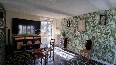 Maison en pierre - 139 m² - 6 pièces