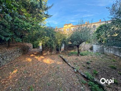 Maison de ville - 194 m² - 7 pièces