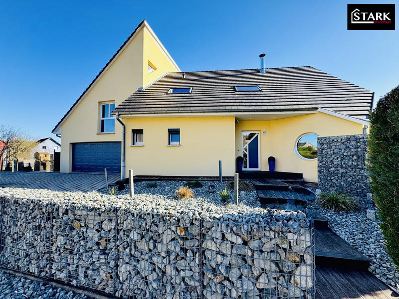 Maison - 182 m² - 7 pièces