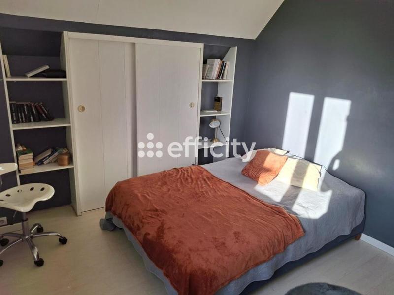 Maison - 186 m² - 7 pièces