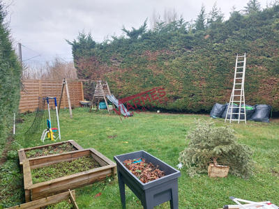 Maison traditionnelle - 110 m² - 6 pièces