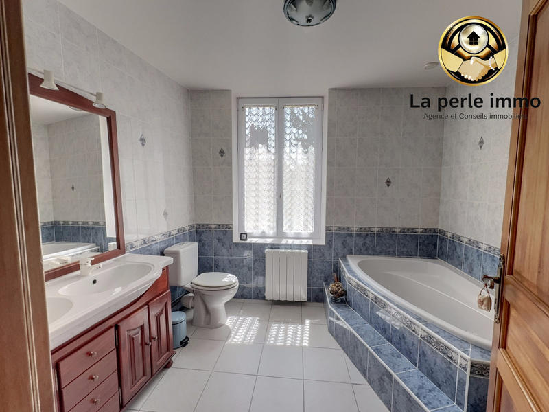 Maison ancienne - 126 m² - 7 pièces