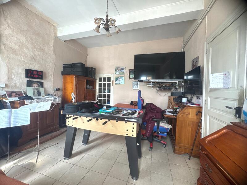 Maison - 170 m² - 7 pièces