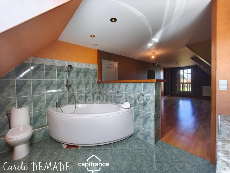 Maison - 188 m² - 7 pièces