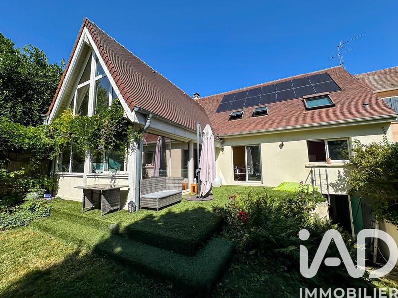 Maison - 168 m² - 6 pièces