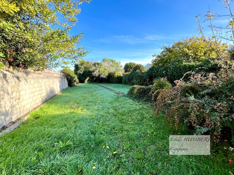 Terrain constructible - 1 019 m²