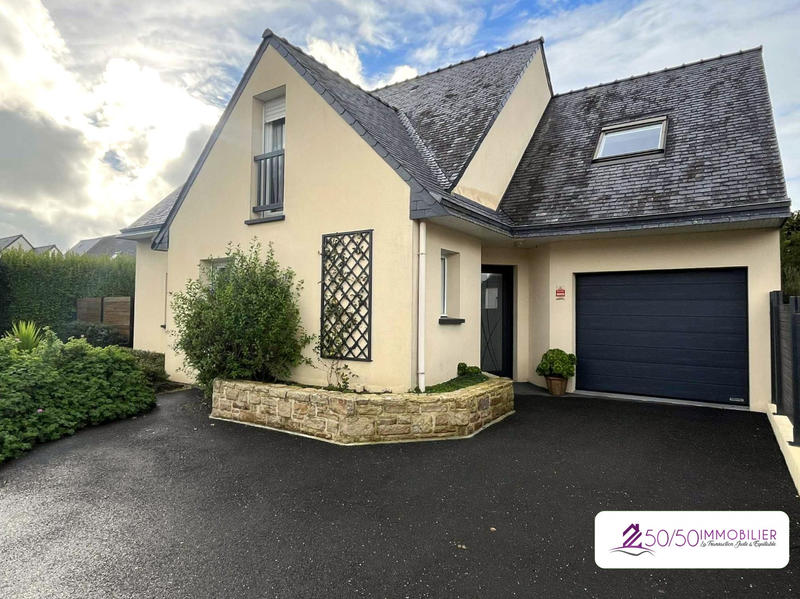 Maison - 121 m² - 5 pièces