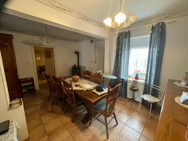 Maison - 156 m² - 8 pièces