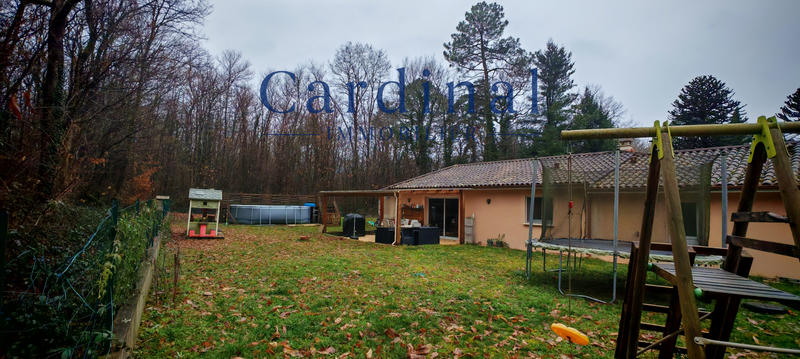 Maison - 170 m² - 8 pièces