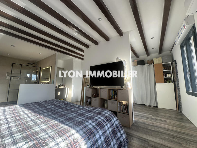 Maison - 208 m² - 5 pièces