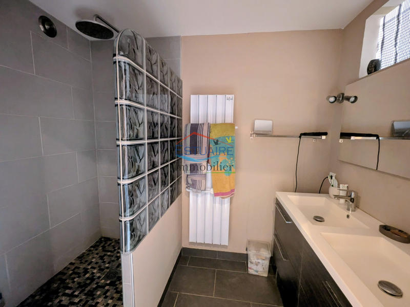 Maison - 144 m² - 6 pièces