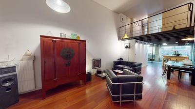 Loft - 97 m² - 3 pièces