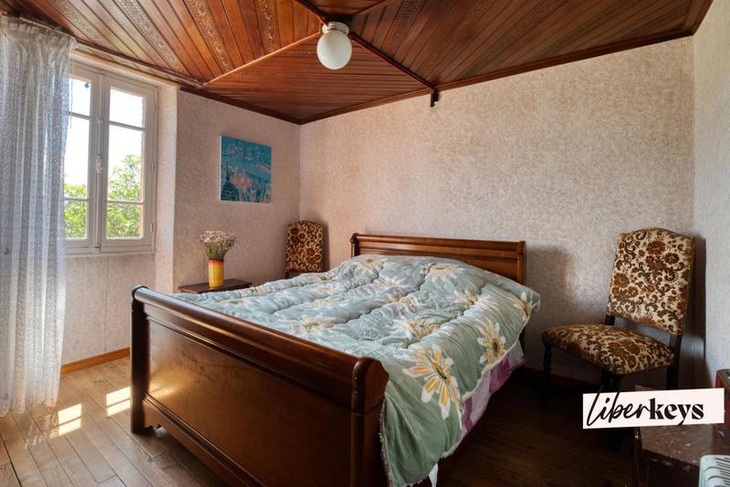 Longère - 340 m² - 10 pièces