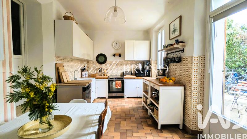 Maison - 136 m² - 6 pièces