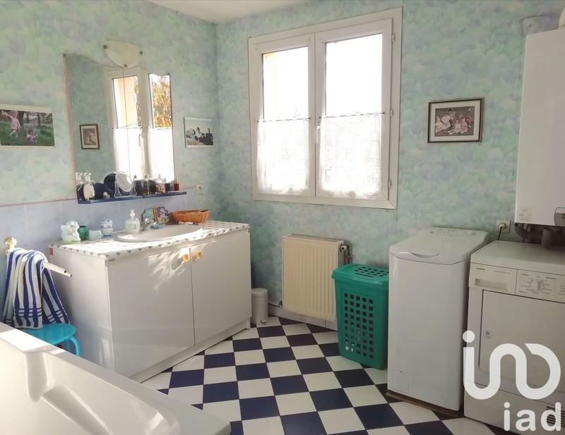 Maison - 166 m² - 8 pièces