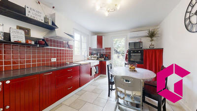 Maison - 135 m² - 7 pièces