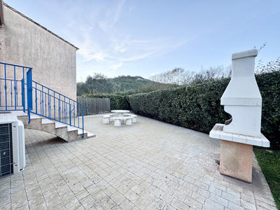 Villa - 99 m² - 5 pièces