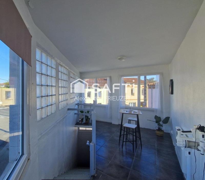 Appartement - 80 m² - 2 pièces